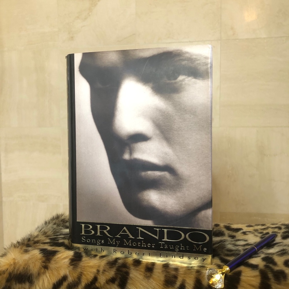 Marlon Brando Book - Old Hollywood Biography